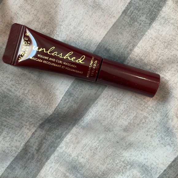 Wander Beauty Other - 5/$10 sample size